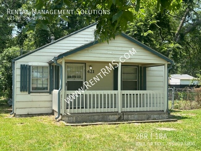 Photo - 421 NE Strait Ave