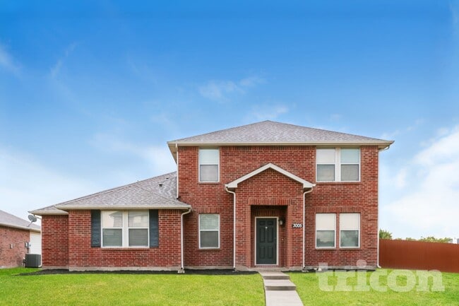 Building Photo - 3005 Deer Ridge Dr