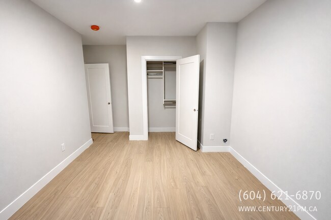 Photo - 20264-2027A 27A Ave