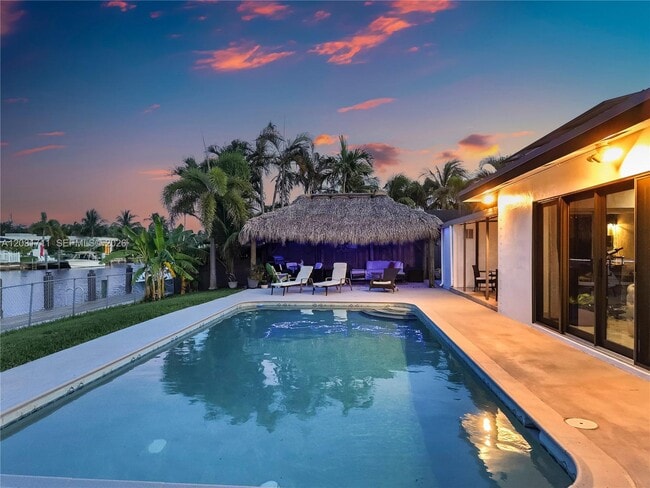 380 SE 1st Terrace