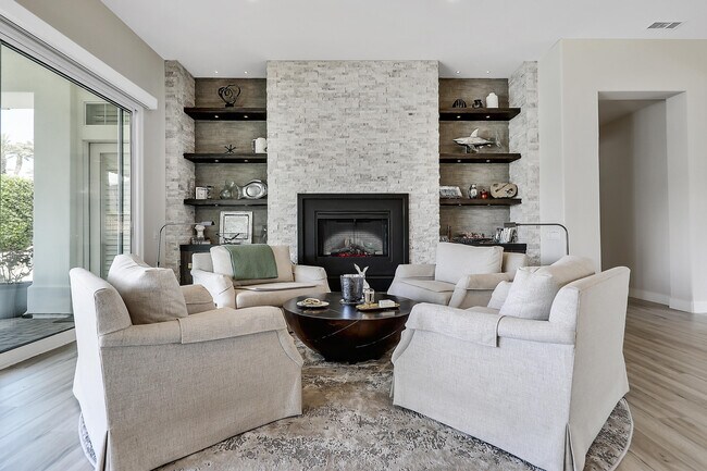 51173 Marbella Ct