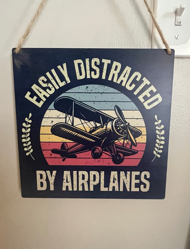 Building Photo - 5922 S Howell Ave