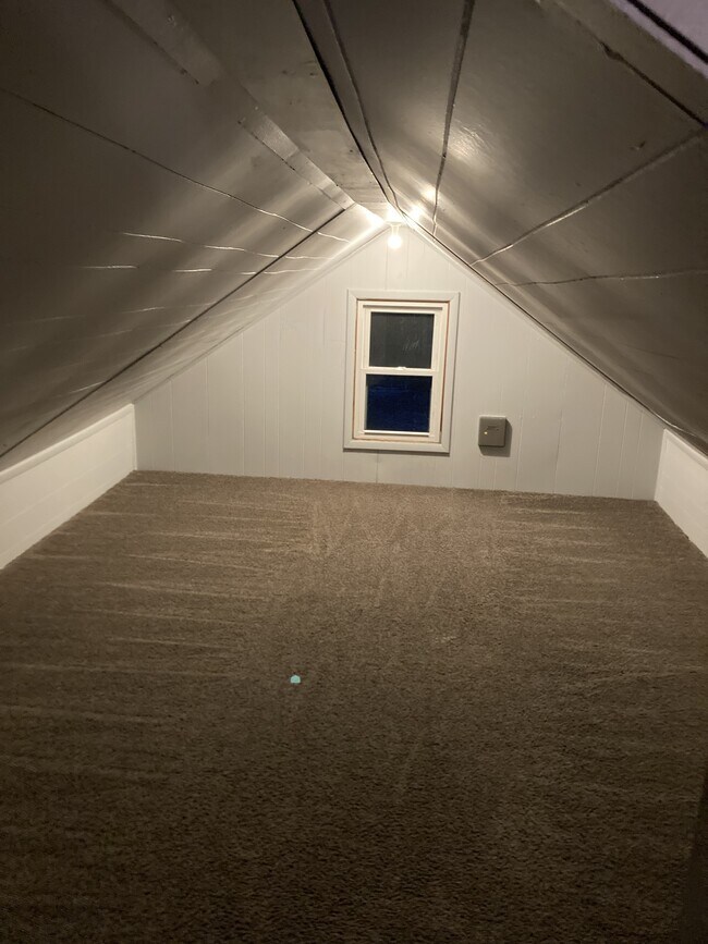 Photo - 403 Grand St