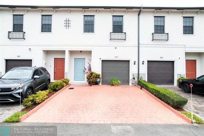 Photo - 1147 SW 7th Ave