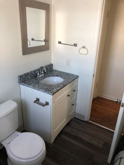 Baño - 106 NW College Ave Unidad 1