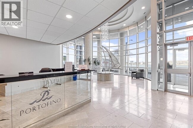 Photo - 1225 Riverside Dr W Unité 702