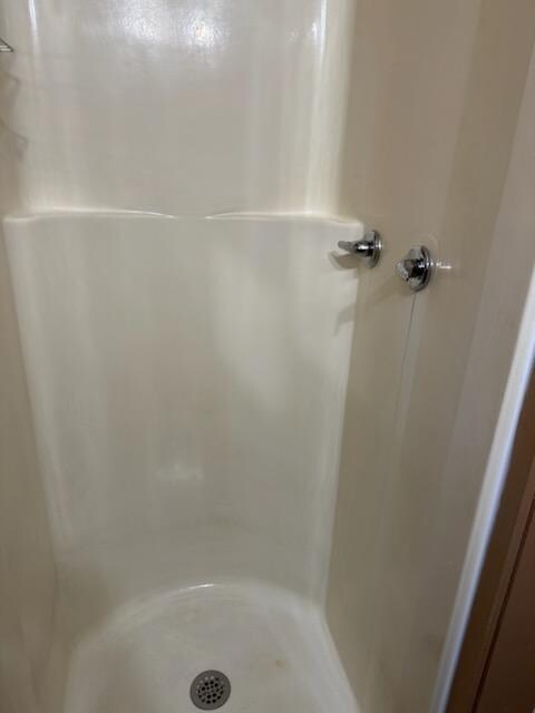 Photo - 124 Lake Shore Dr Unit House