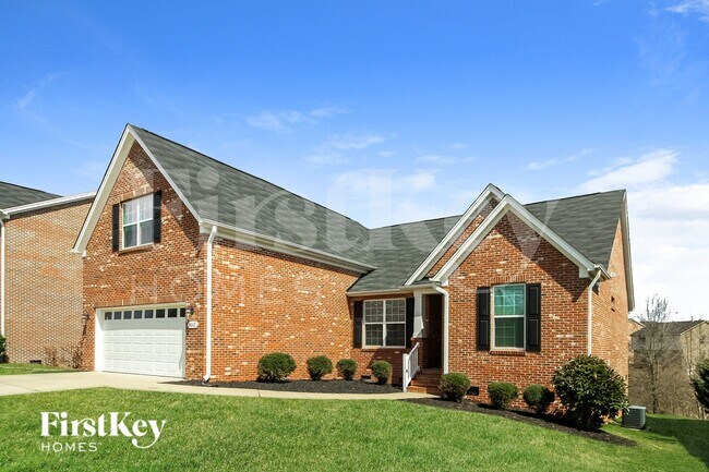 Photo - 1643 Ashmead Ln