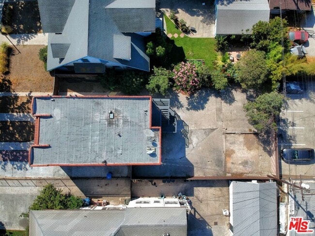 Photo - 2309 S Budlong Ave