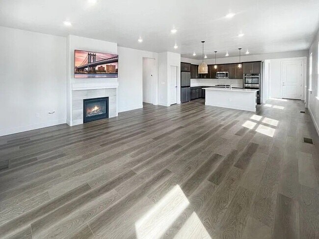 Photo - 5457 S Polaris Ave