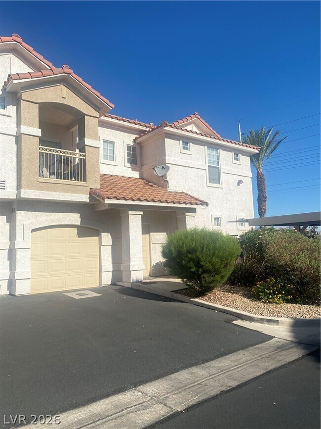 Photo - 8555 W Russell Rd Unit 2106