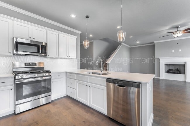 Photo - 1316 Fifth Avenue