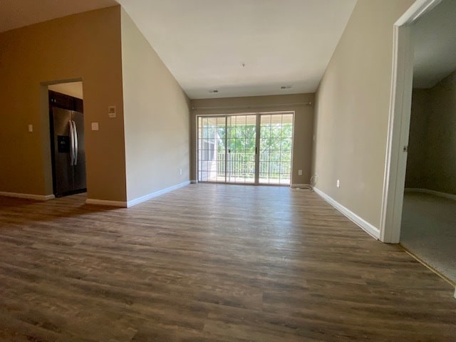 Living Room - 300 Blue Water Ct Unit 303