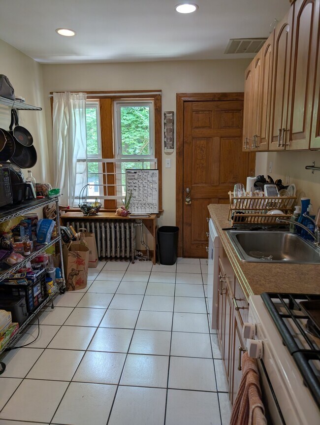 Photo - 27 South Crescent Circuit Apartments Unit A