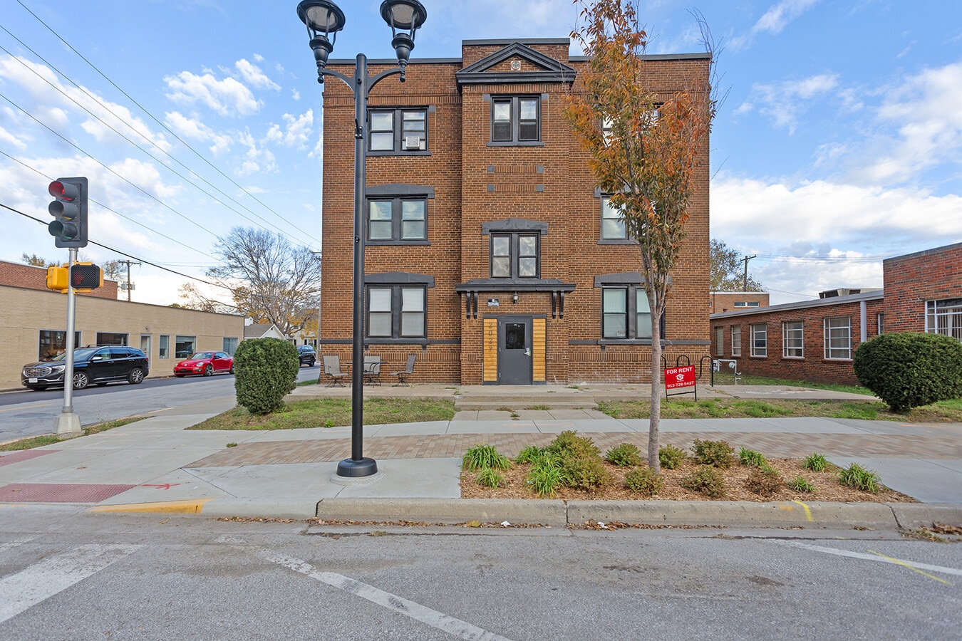 Photo - 2029 Swift St