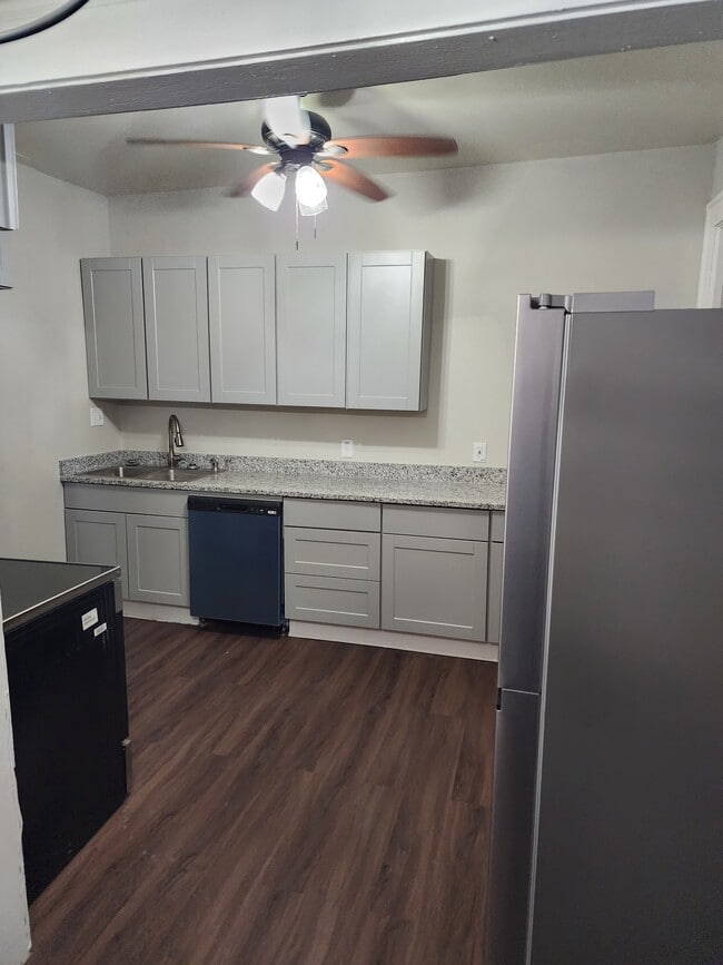 Photo - 919 Inverness Ave