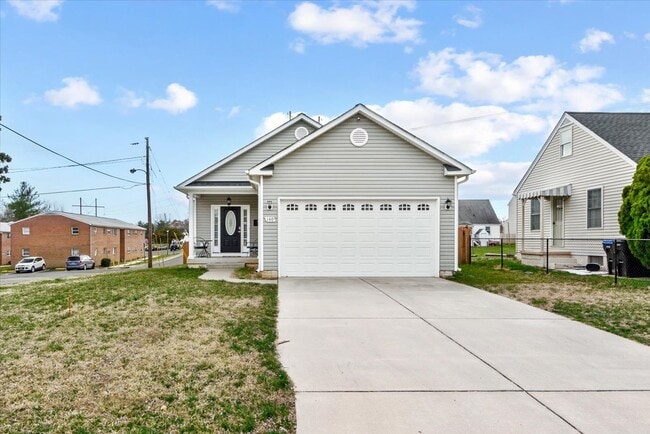 Photo - Close to Downtown Fredericksburg!