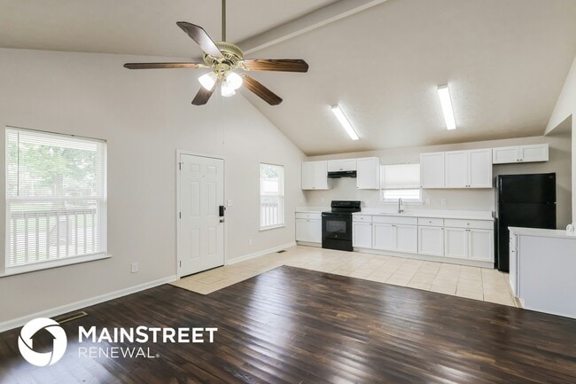 Photo - 2927 Rowan St