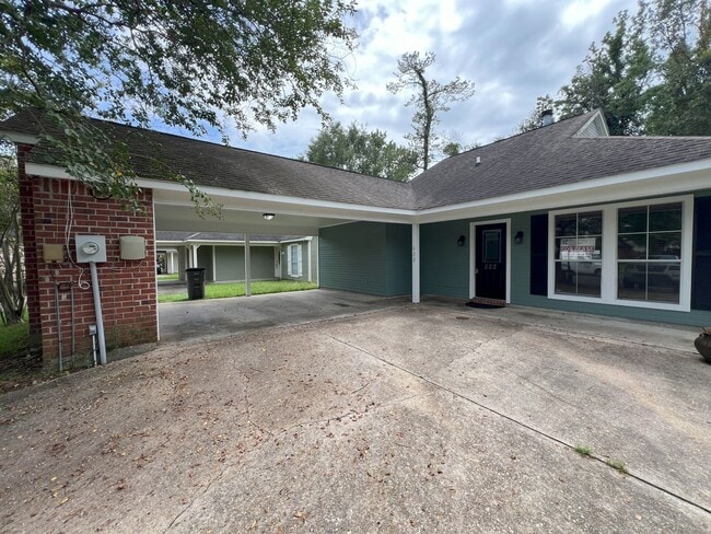 Photo - 522 Fawn Lake Dr