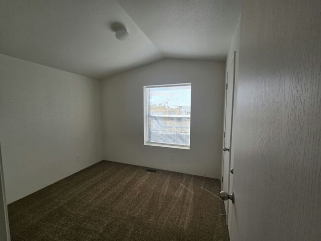 Photo - 10960 N 67th Ave