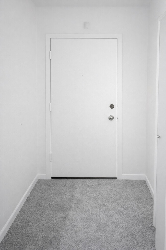 Photo - 1050 Holbrook Rd Unit I