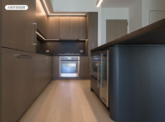 Photo - 77 Charlton St