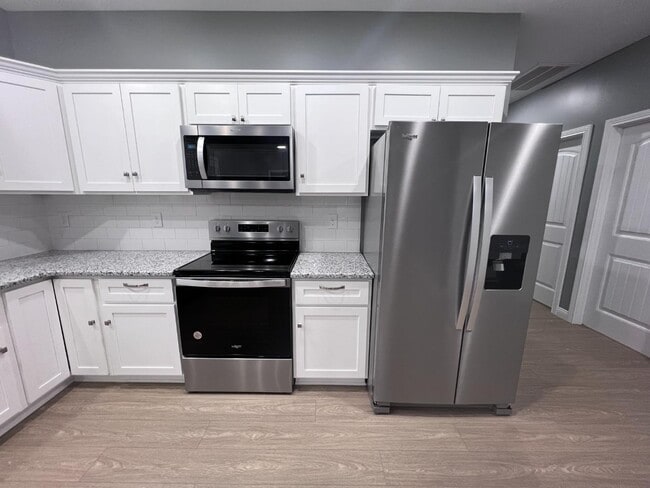 Photo - 235 Guthrie Dr