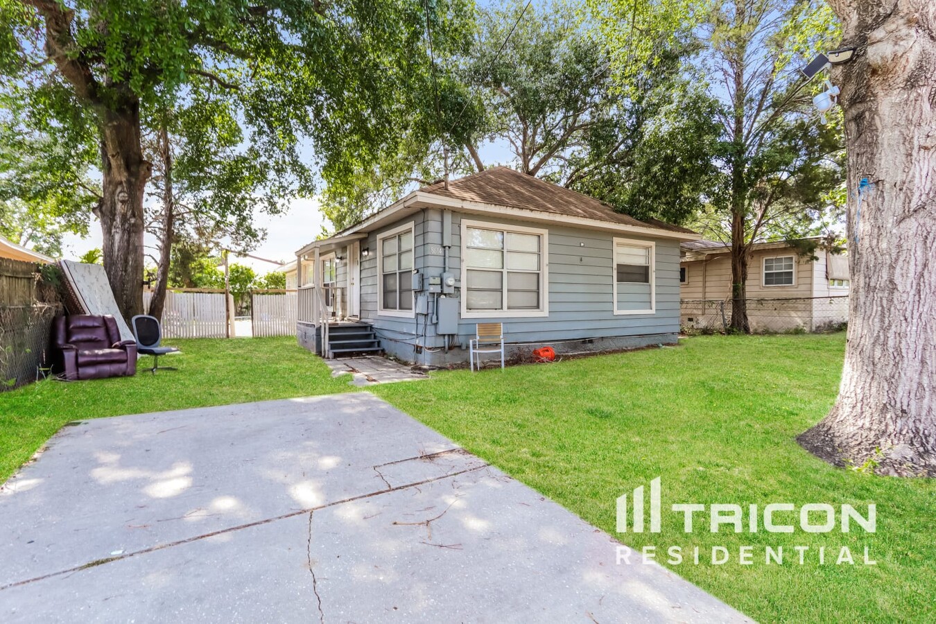 Photo - 8614 N Orangeview Ave House