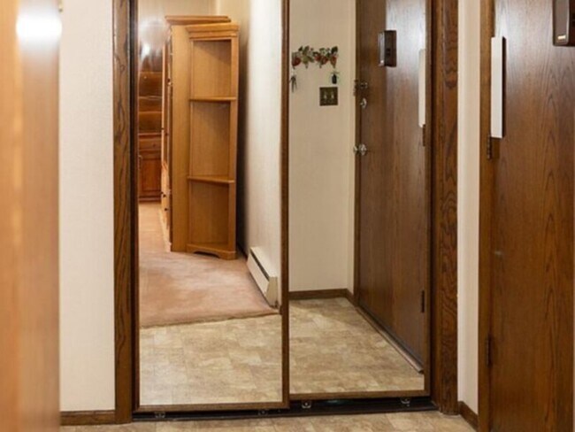 Photo - 2 BED UNIT 1 BATH AVAILABLE FOR RENT