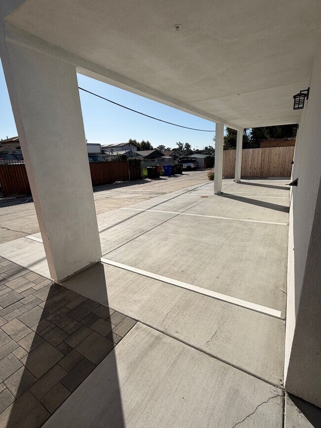 Photo - 3365 A St Unidad Studio 2