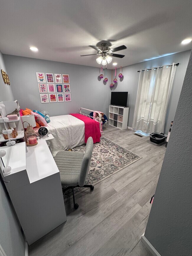 Photo - Brooks Street Quadplex - Fyffe Unit G