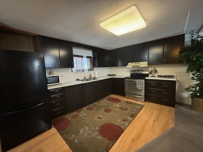 Photo - 3184 Badger Rd Unit 3184