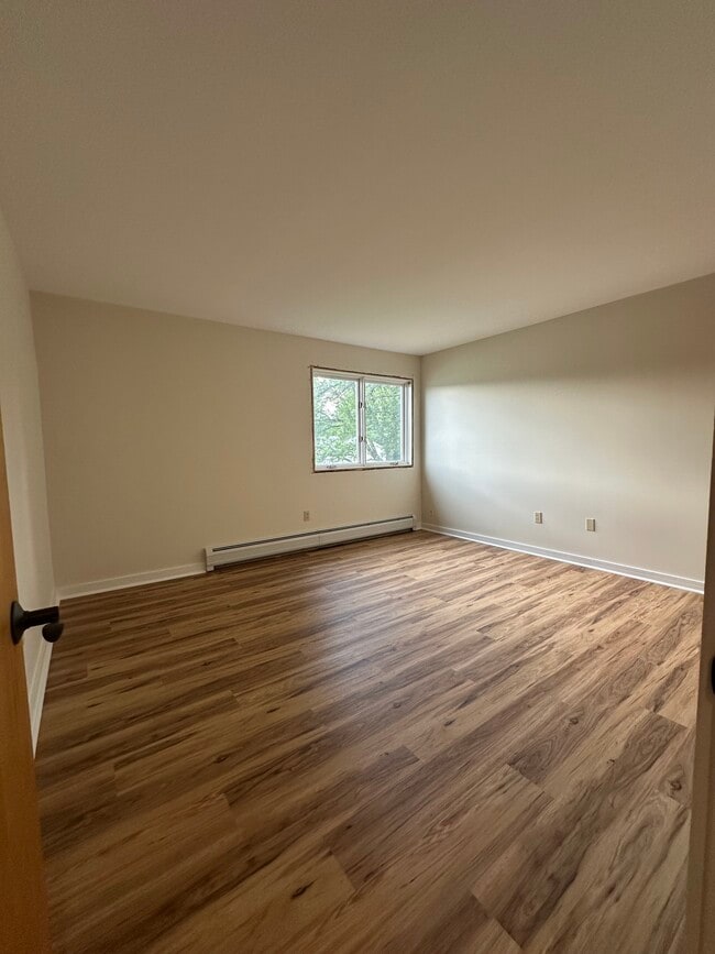 110 Sunset Dr