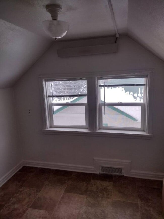 Photo - 5 E Kansas City St Unit APT 2