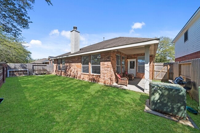 Photo - 17215 Fernchase Ct