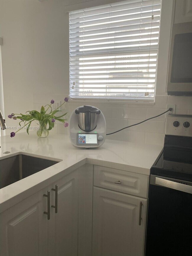 Photo - 5245 NW 112th Ave