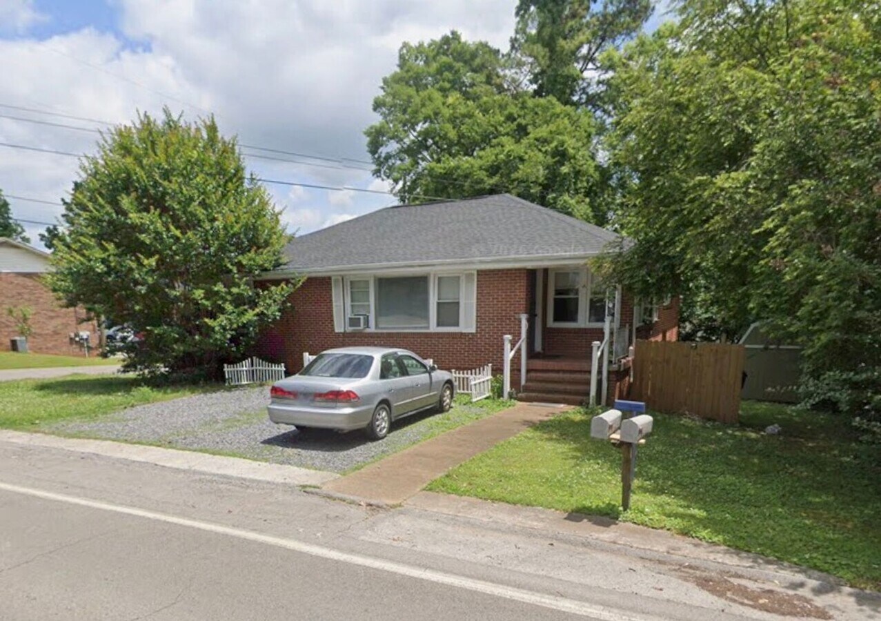 Photo - 450 Highland Ave NW Unidad A