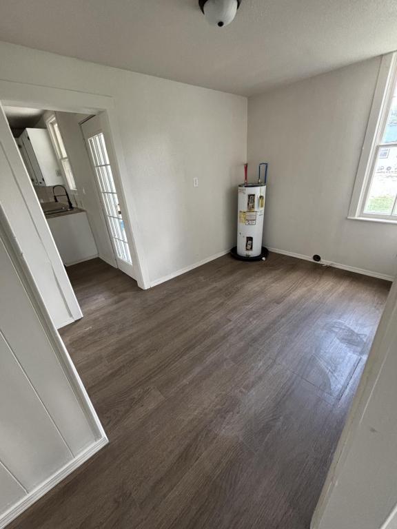 Photo - 702 Washington Ave