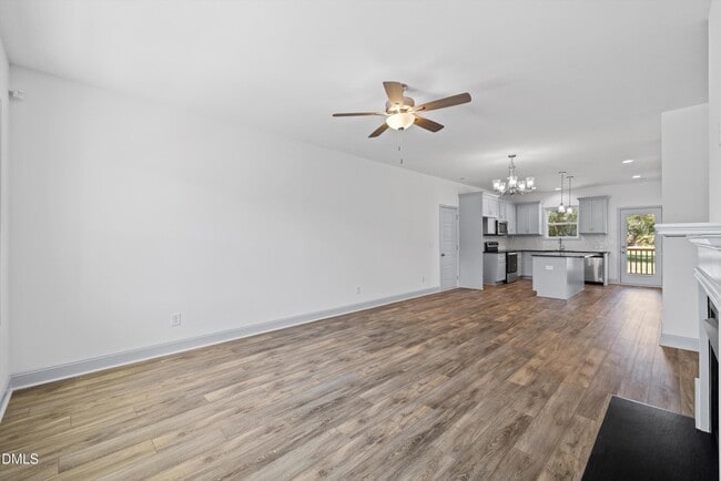 Photo - 73 Falls Riv ct