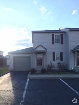 Building Photo - 1695 Blackhorse Ln Rental