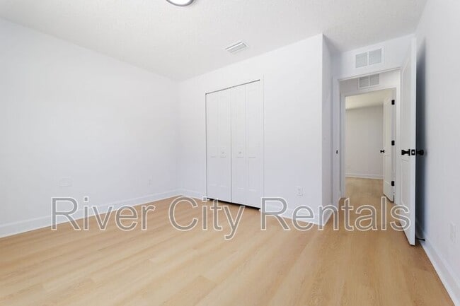 Photo - 6276 Dennison Ave