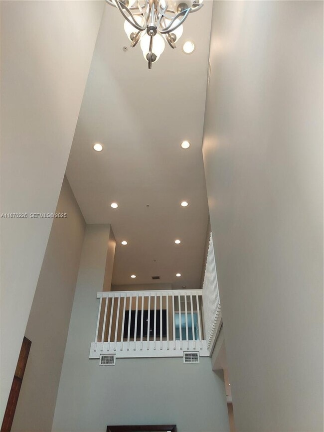 Photo - 1115 N 17th Ave