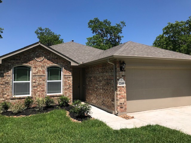 Photo - 2249 Ridgewood Dr