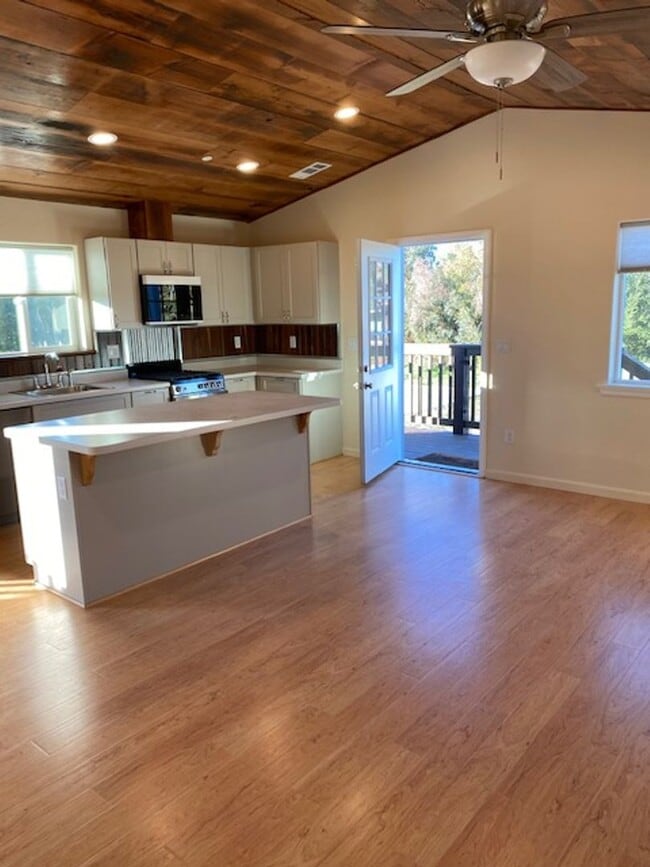 Building Photo - 8075 Curbaril Ave Unit 8065-A Rental