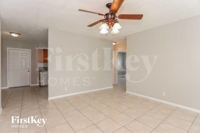 Photo - 4900 NW 3rd Ave