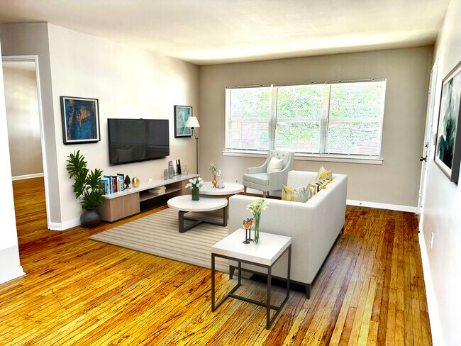 Photo - Crescent Hill Quads