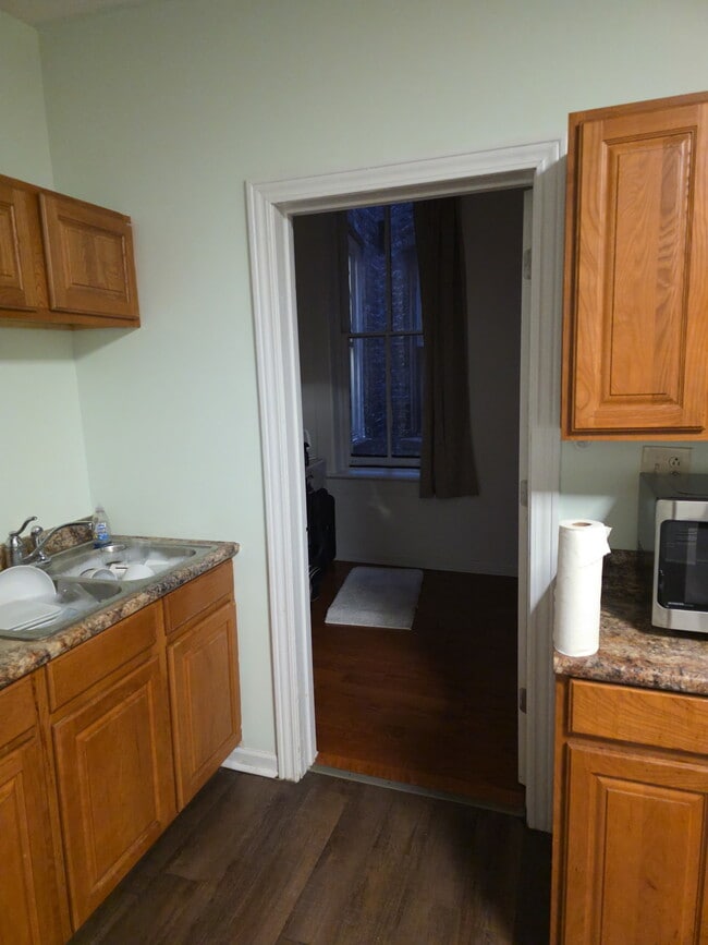 Photo - 1722 S Ashland Ave Unit 1722 s Ashland Ave Apt 2F