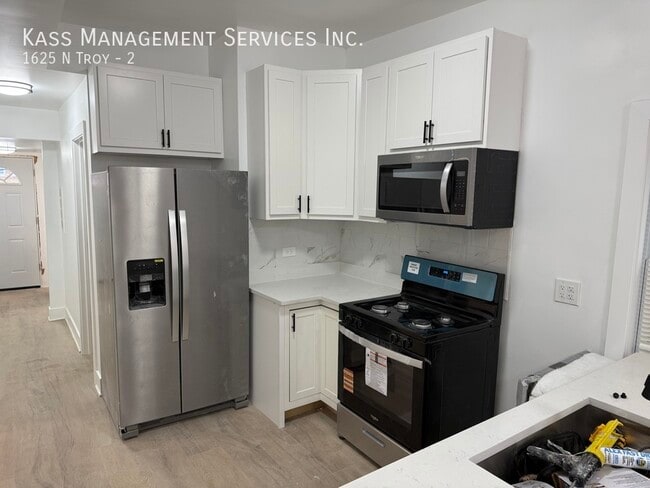 Photo - 1625 N Troy-2 Unit 2