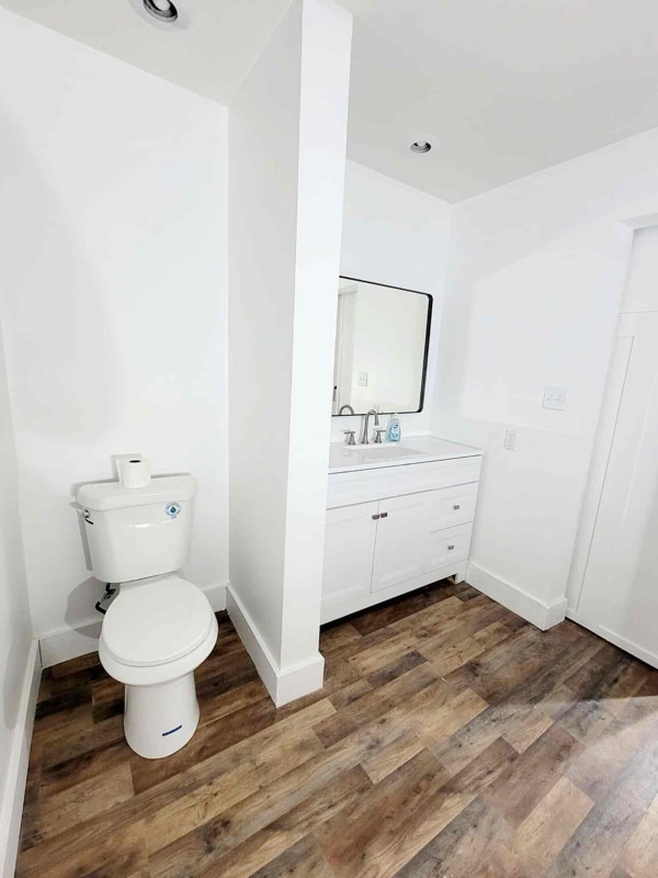 Photo - 103 Lincoln Hwy W