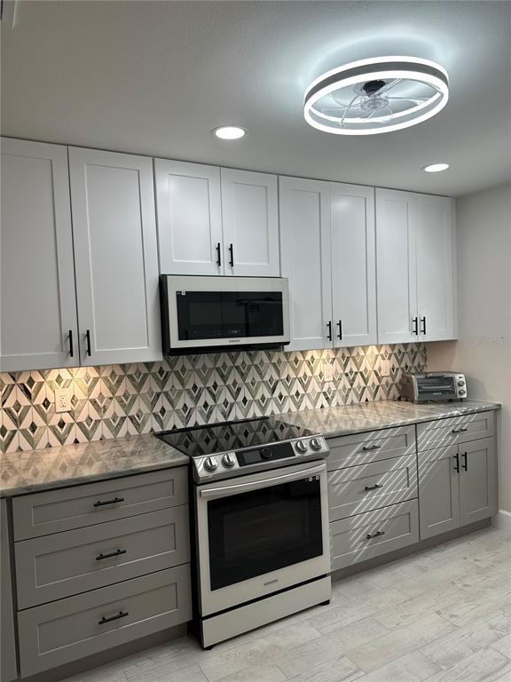 Photo - 19029 US Hwy 19 N